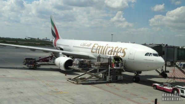 Emirates plane on the Warsaw-Dubai route