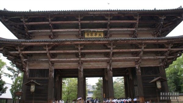 Nandaimon Gate to Todaiji Temple