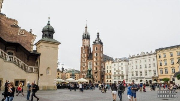 St. Mary's Basilica, Market Square in Krakow